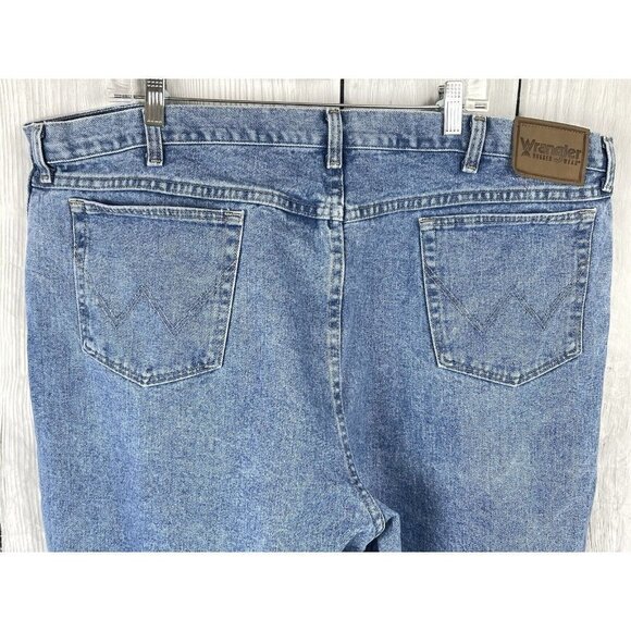 Wrangler Men's 48 x 30 Straight Leg Blue Jeans - Picture 5 of 9
